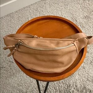 Women’s Fanny Pack